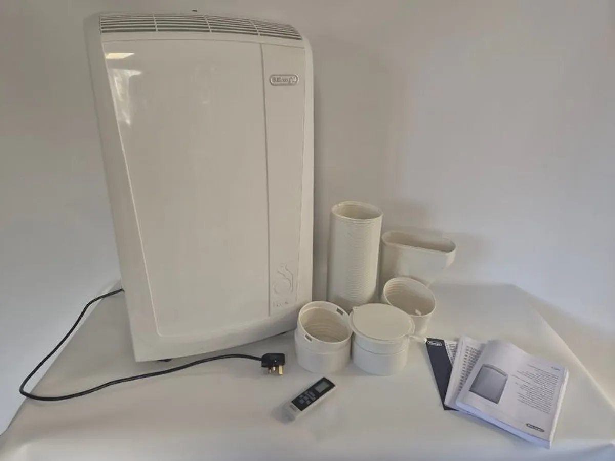 De'Longhi Pinguino PAC N82 Eco Portable Air Conditioning With Remote 2.4Kw/9000Btu 240V - Image 2
