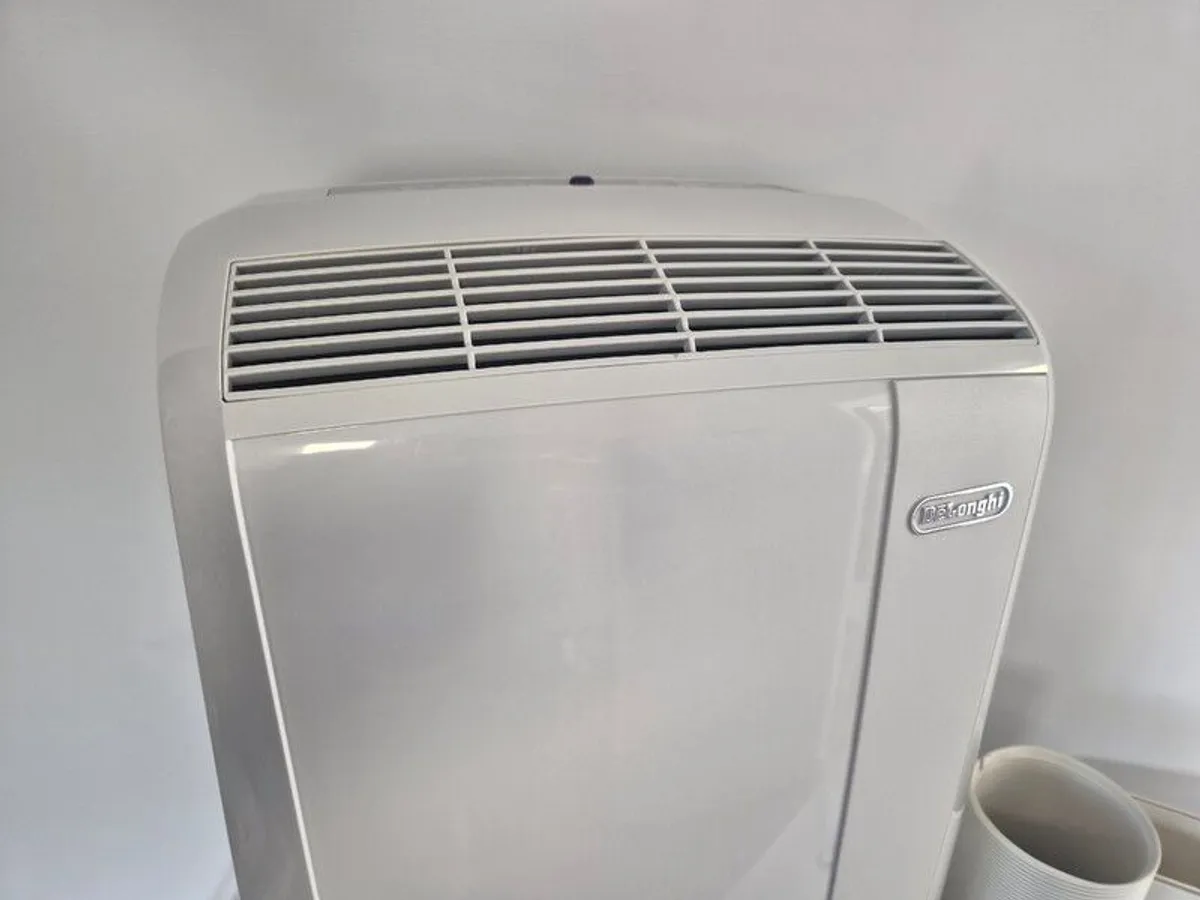De'Longhi Pinguino PAC N82 Eco Portable Air Conditioning With Remote 2.4Kw/9000Btu 240V - Image 3