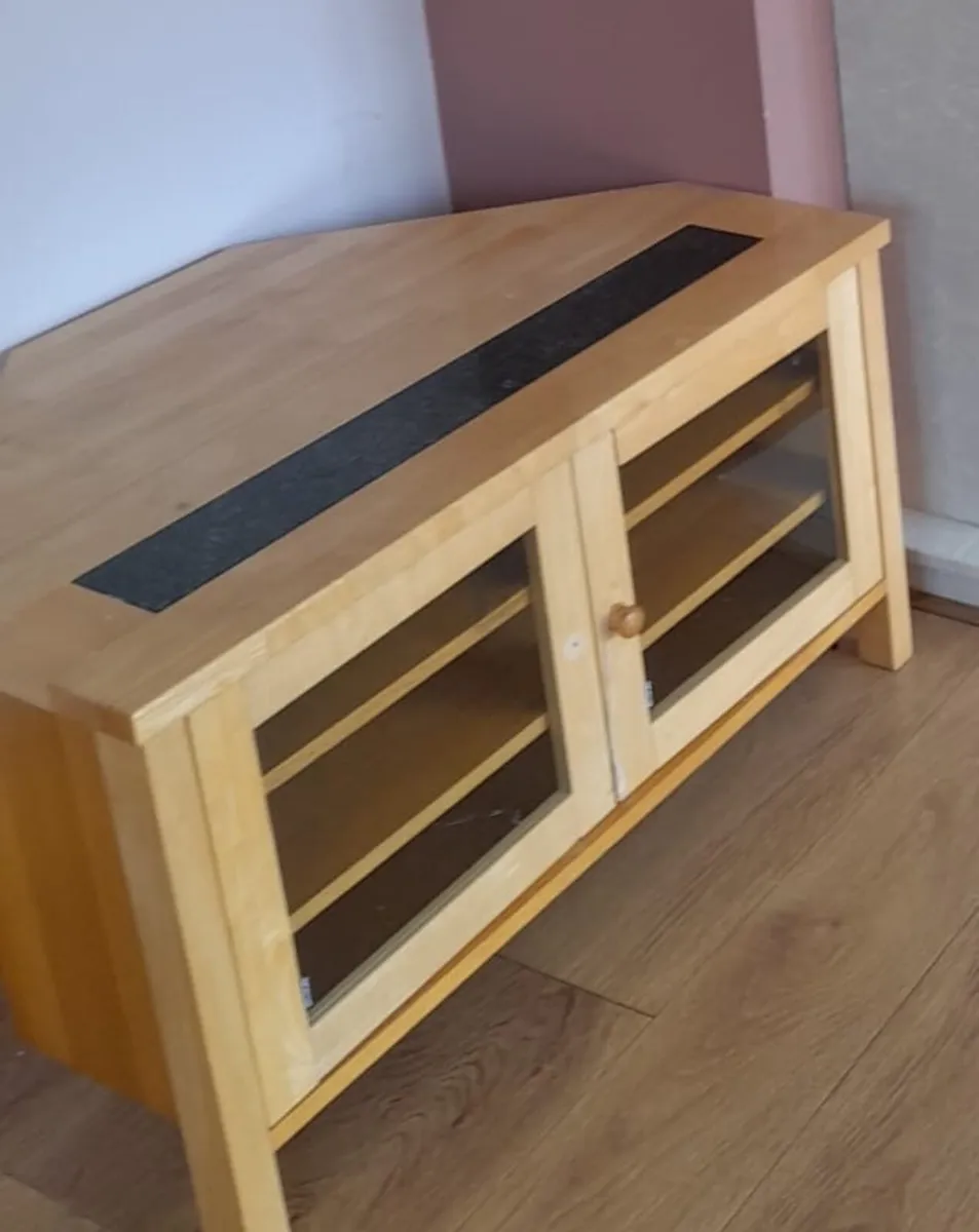 Furniture bundle - Image 2