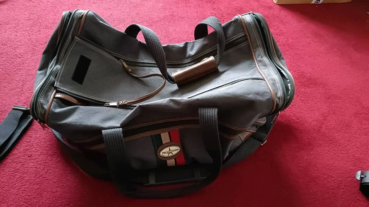 Holiday luggage bag - Image 3