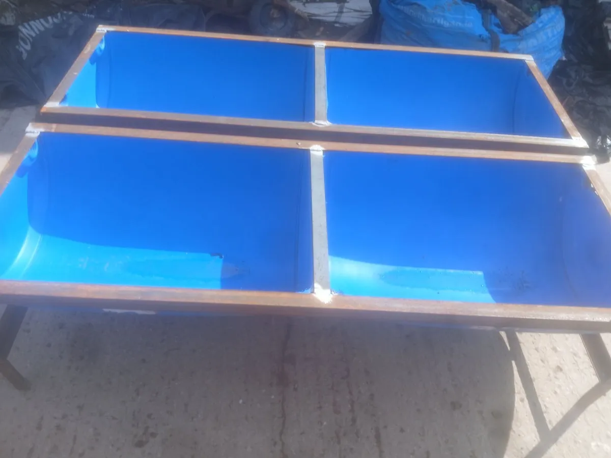 Feeding/Water troughs - Image 4