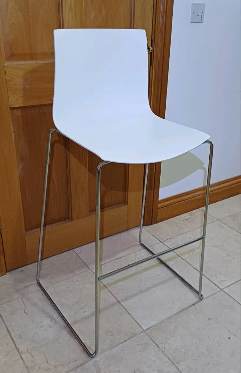 Arper Catifa 46 Bar Stools - Image 2