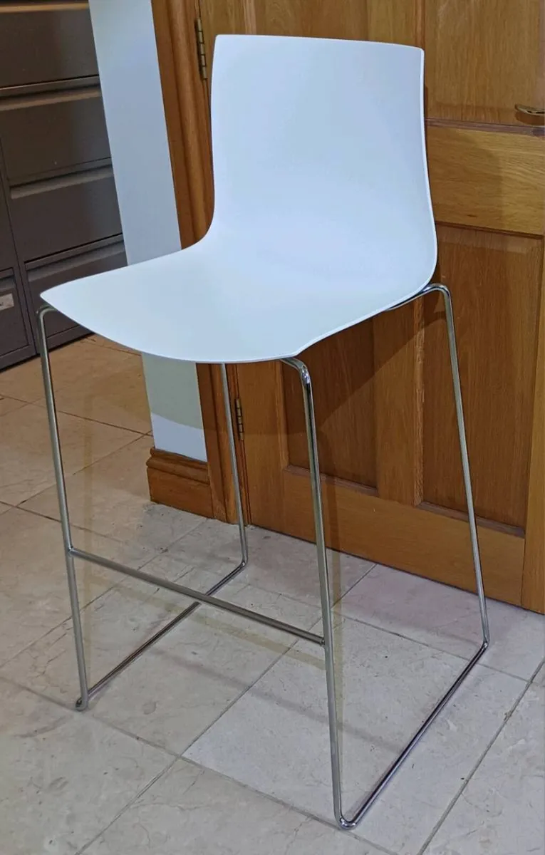 Arper Catifa 46 Bar Stools - Image 3