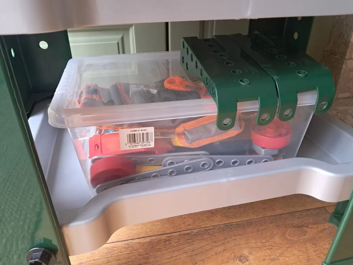 Bosch Klein kids' workbench full set ono - Image 4