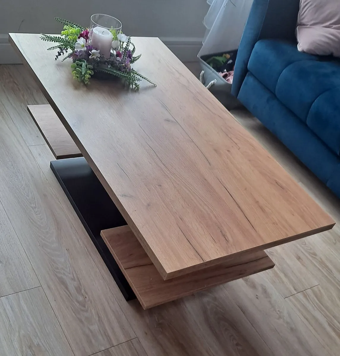 Coffee Table – Excellent Condition - Image 1