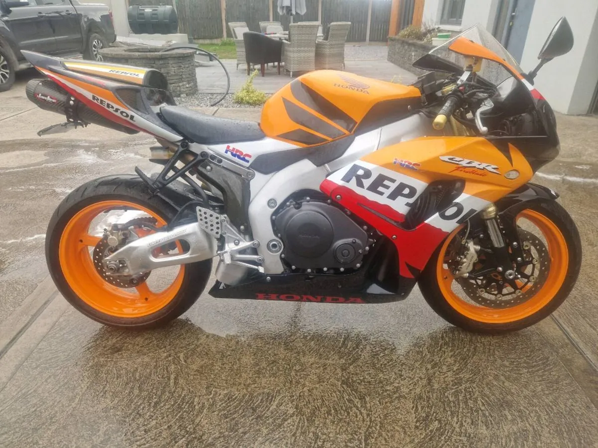 2007 Honda CBR 1000RR Repsol Fireblade - Image 1