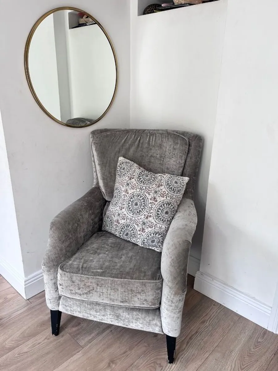 Armchair for sale / collection only Dublin 14 - Image 2