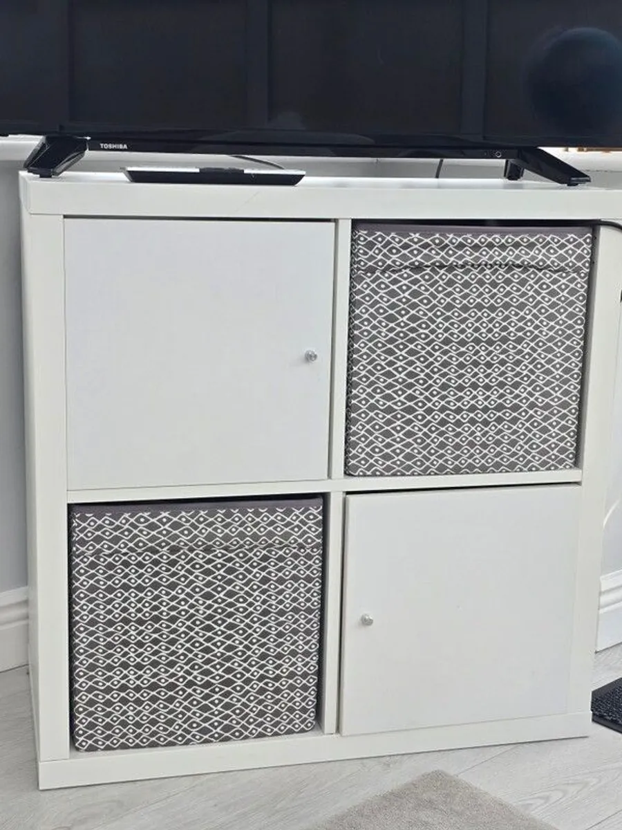 Kallax storage unit - Image 1