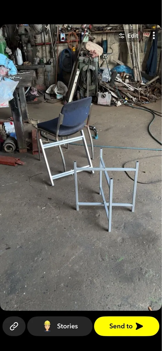 Mortar board stands