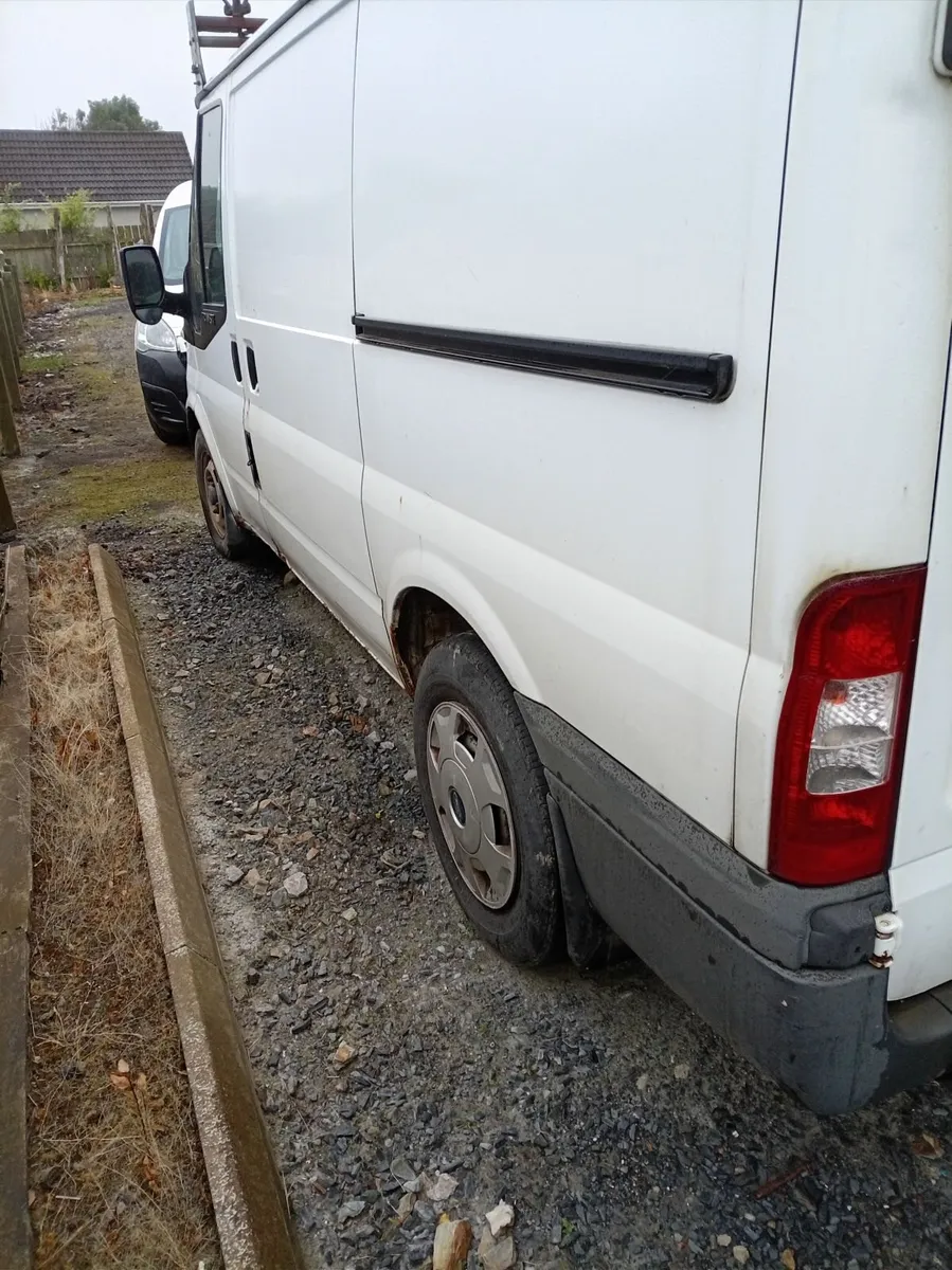 Ford Transit 2012 - Image 1