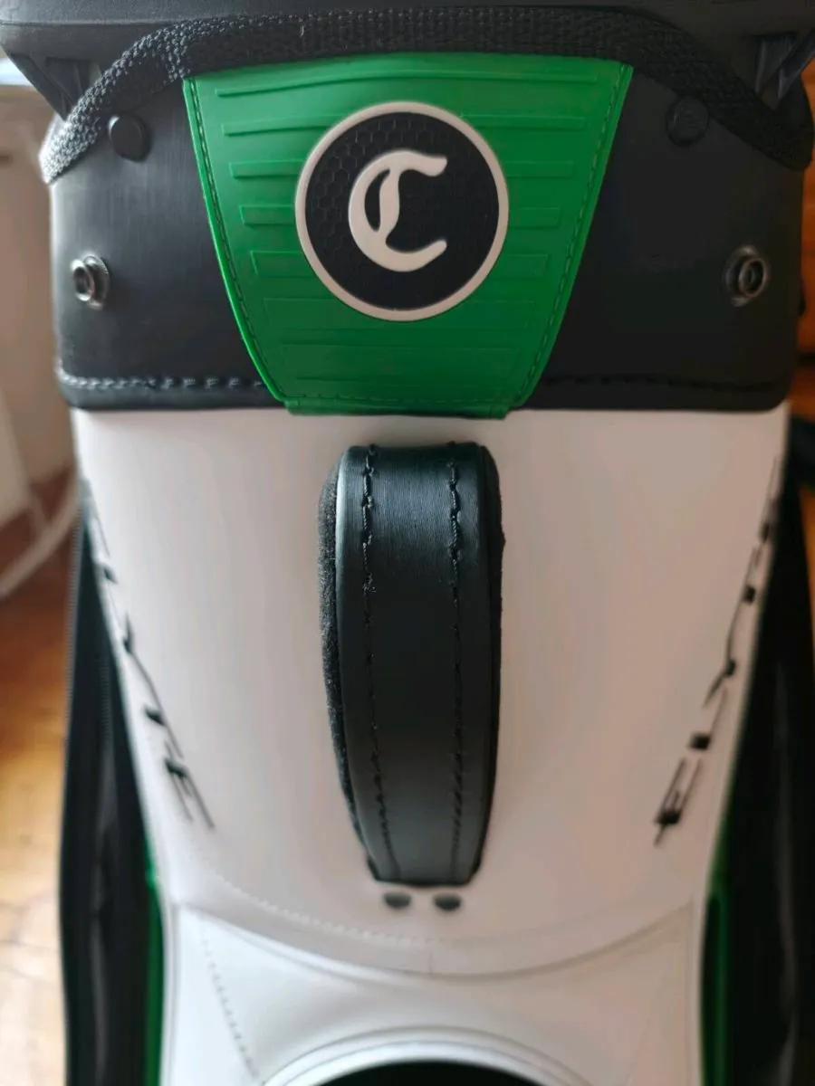 Callaway Elyte Staff Trolley Bag - Image 3
