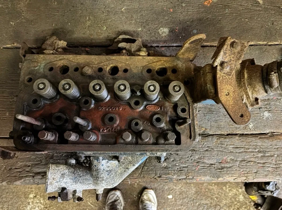DB injector pump, VickersVane pump etc - Image 4