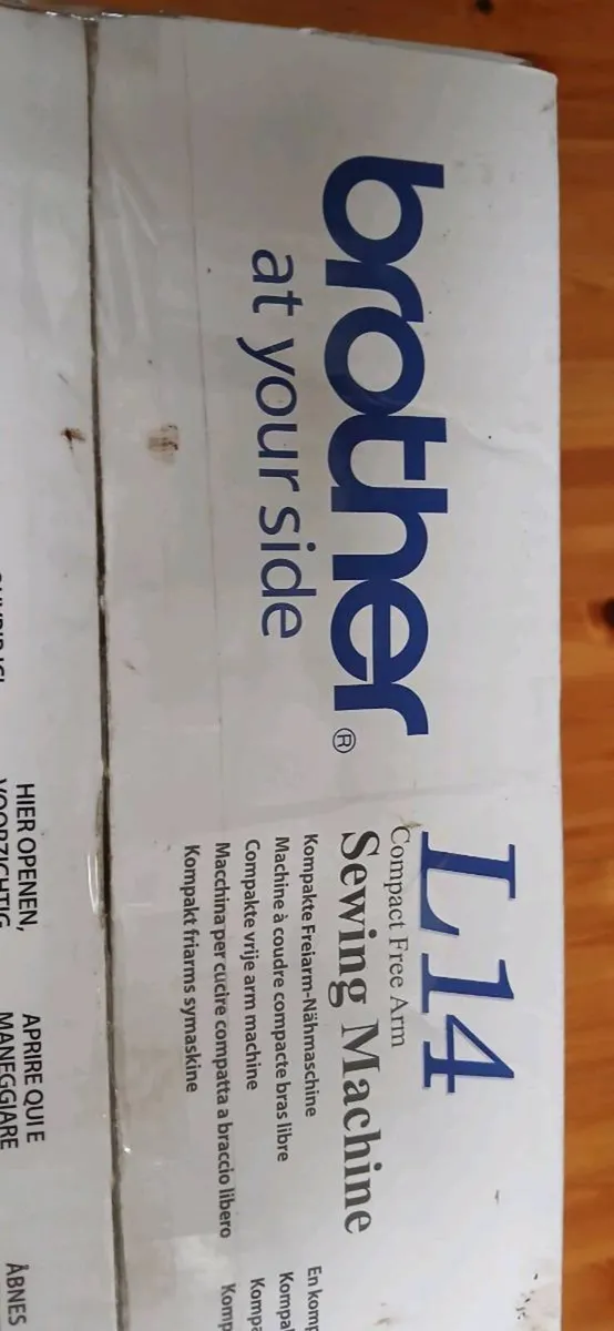 New Sewing machine - Image 2
