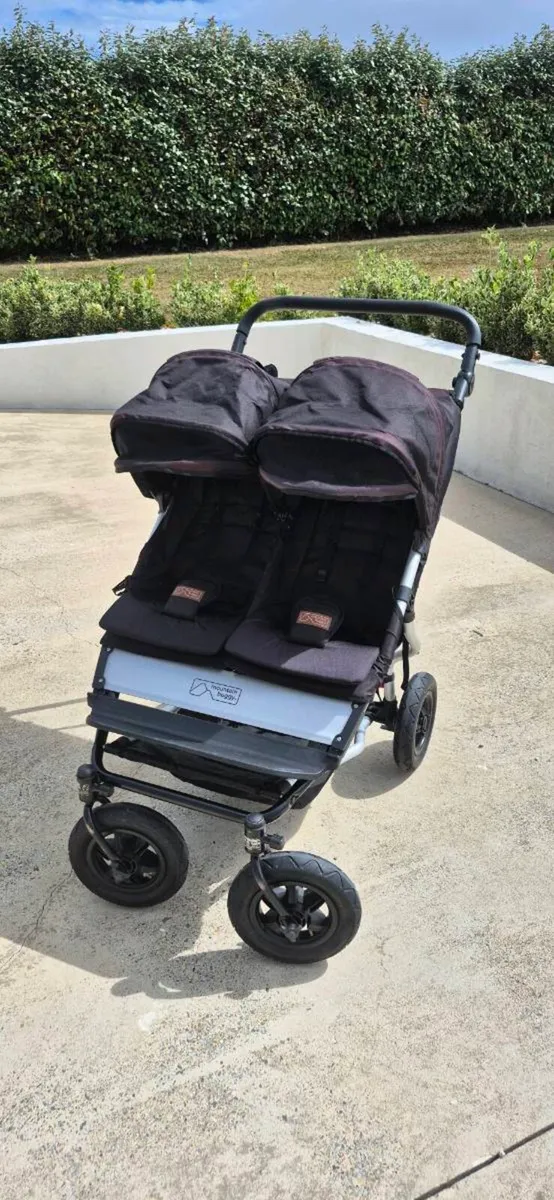 Mountain Buggy Duet - Image 1