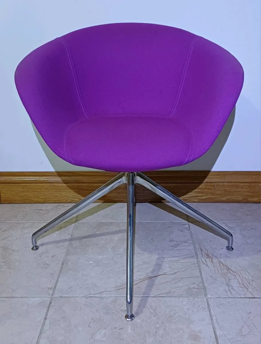 Arper Duna 02 Made in Italy Chairs - Image 1