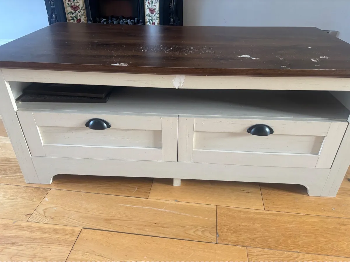 Tv stand, coffee table and lamp table - Image 3