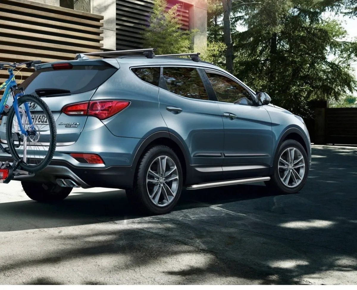 ORIGINAL HYUNDAI STAINLESS STEEL SIDE BARS - Image 2