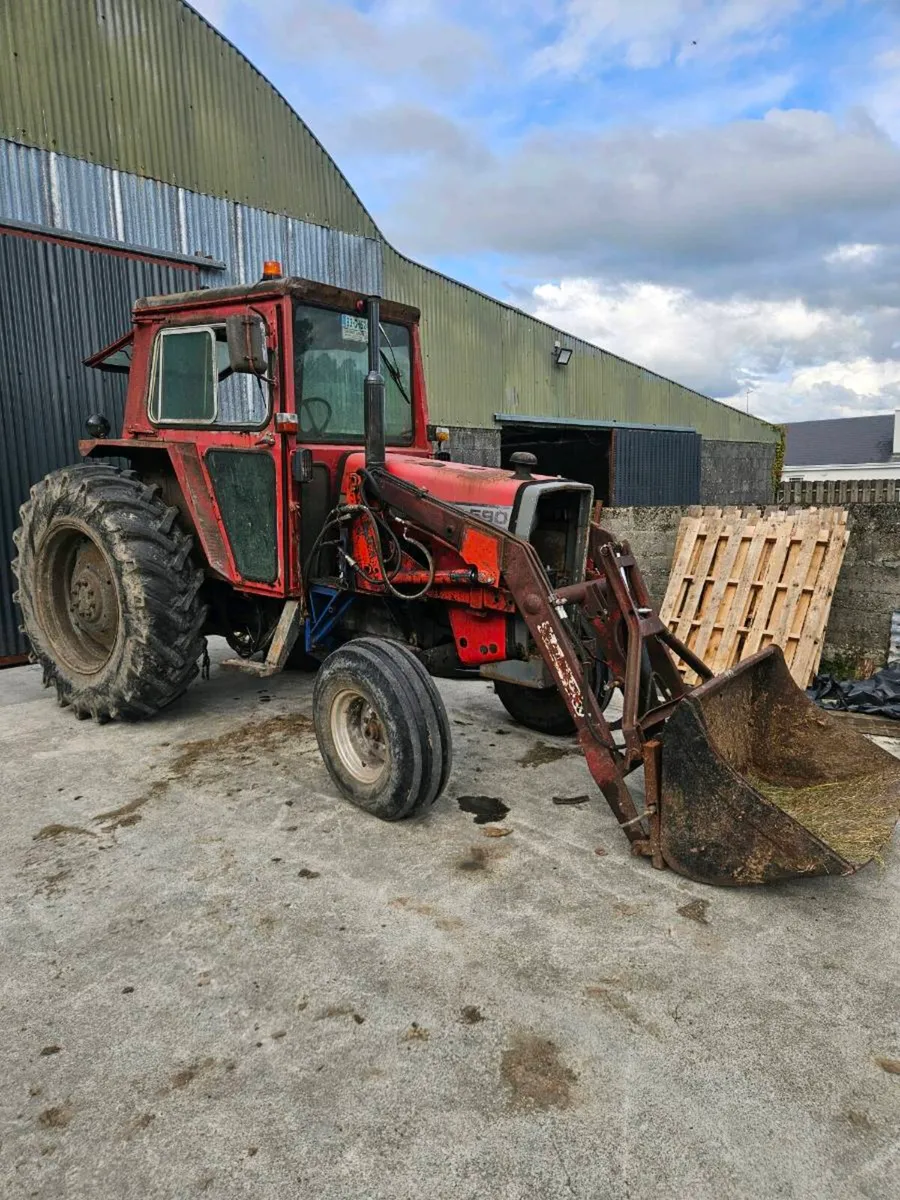 Massey Ferguson Tractor 590 - Image 1