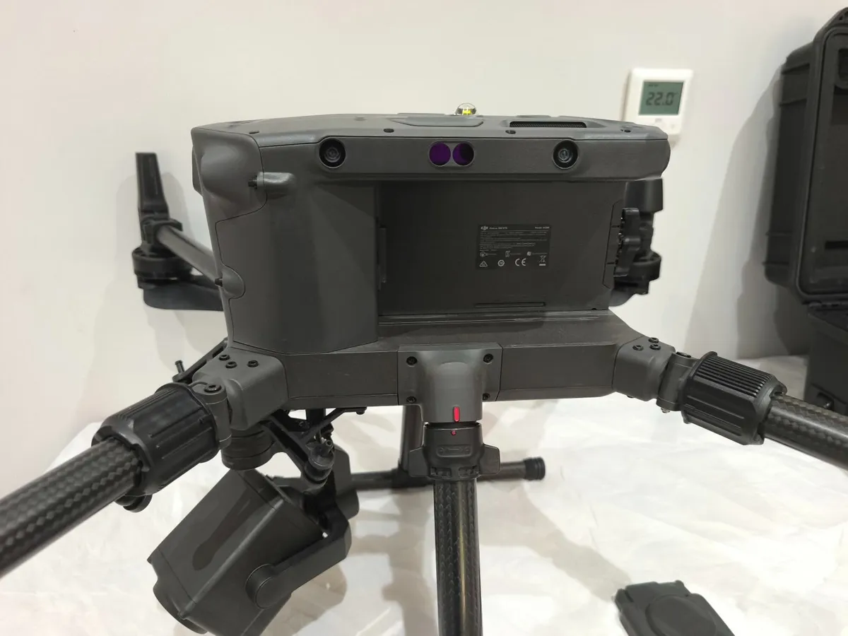 DJI Matrice 300 RTK & Zenmuse H20 - Image 3