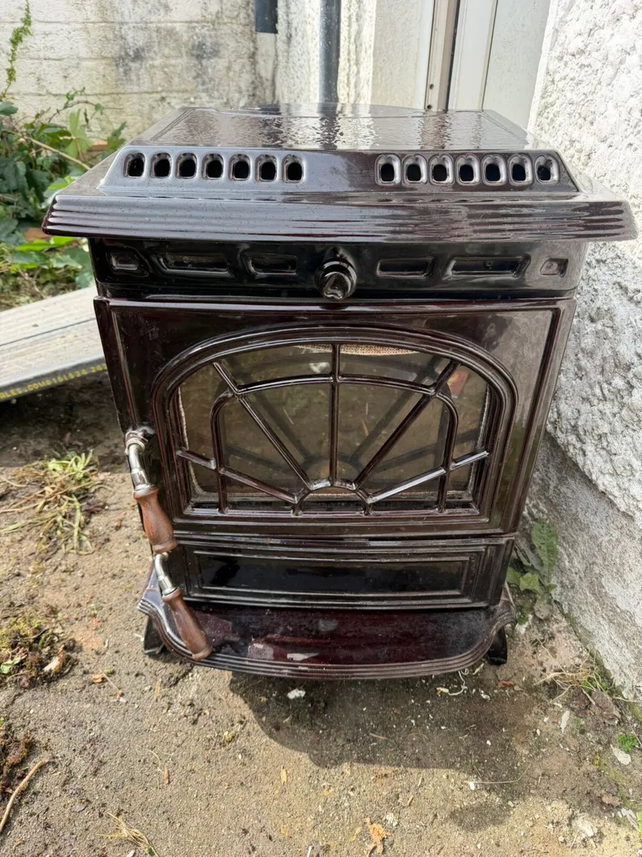 Stanley stove - Image 4