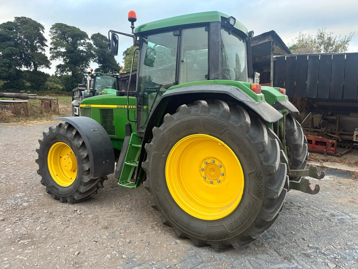 John Deere 6910s - Image 2