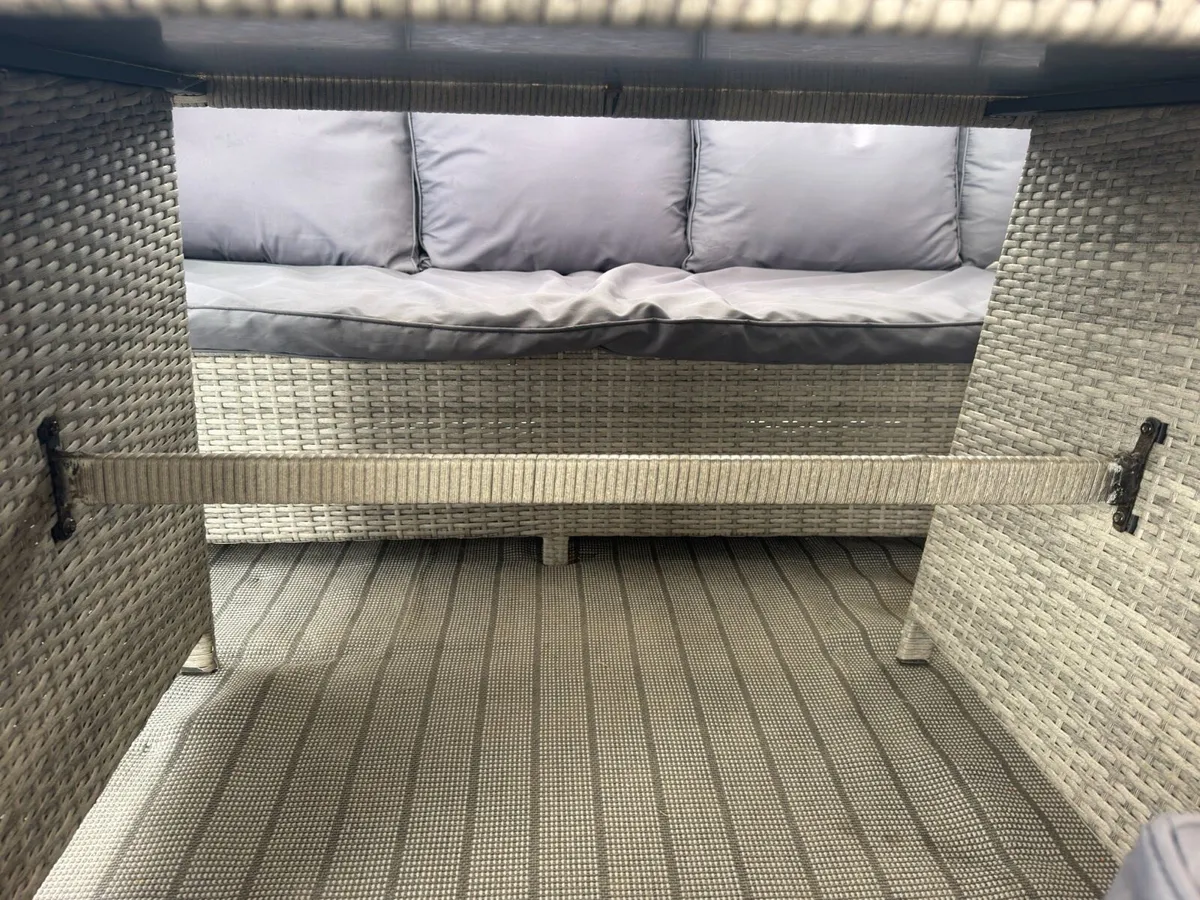 Rattan Garden set - Image 2
