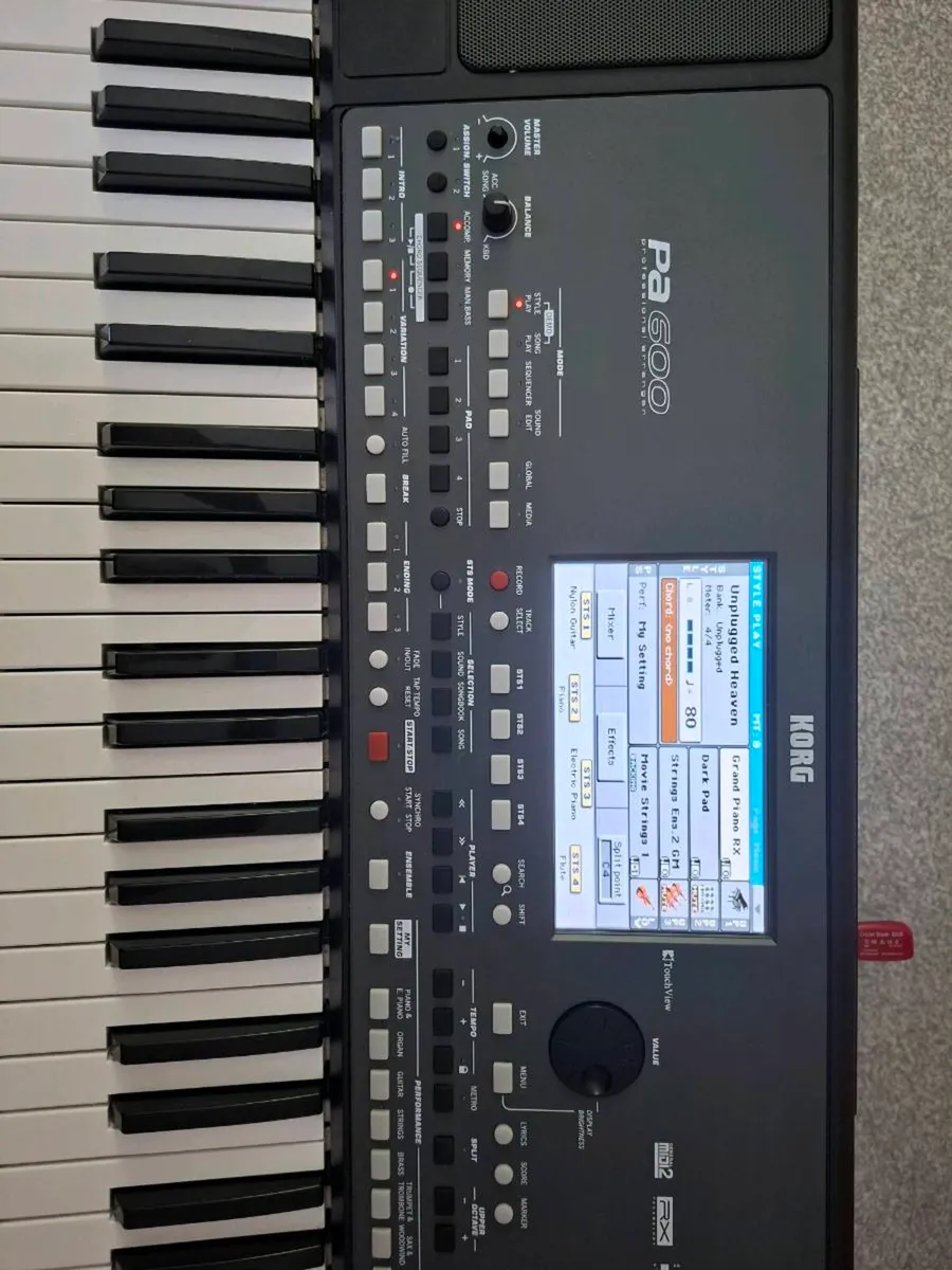 Korg Pa 600 - Image 2