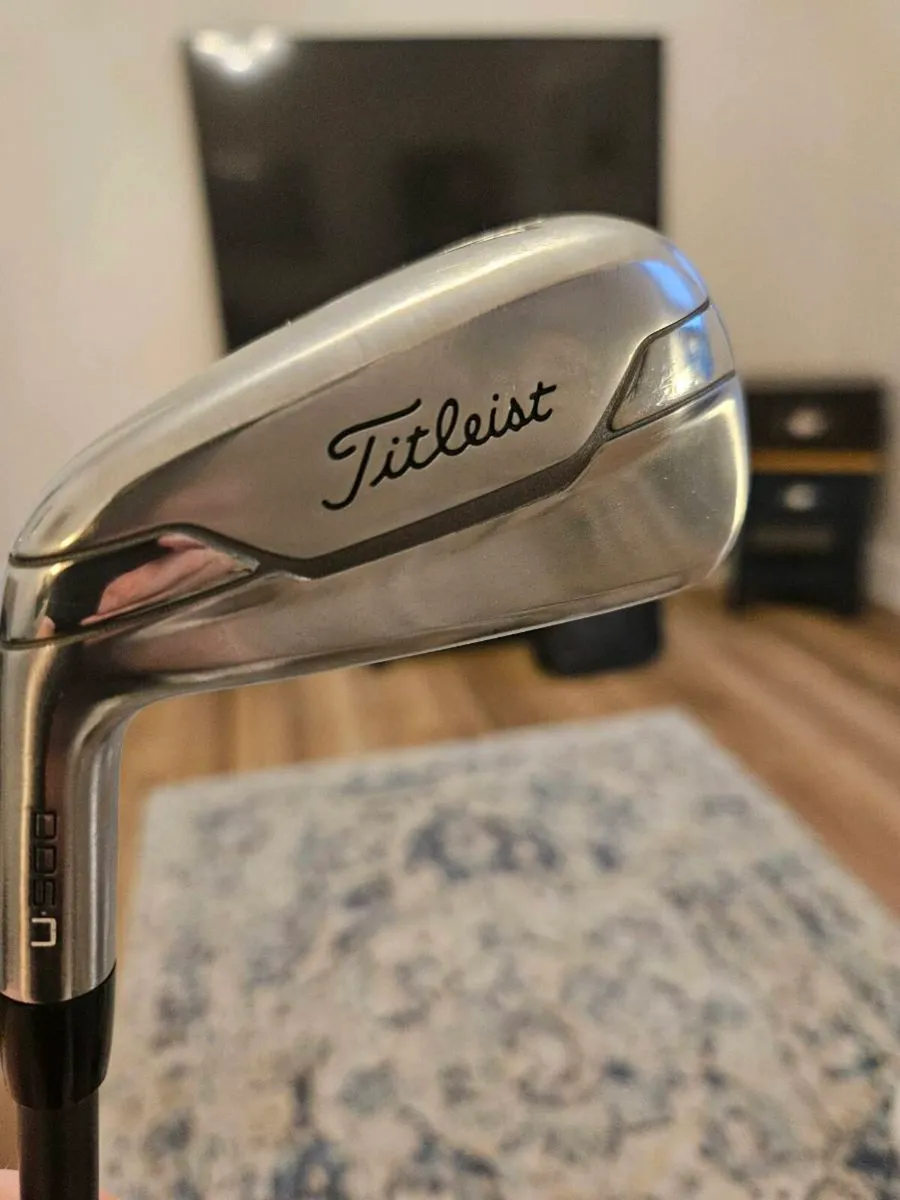Titleist U505 Driving 4 Iron Left Handed - Image 1
