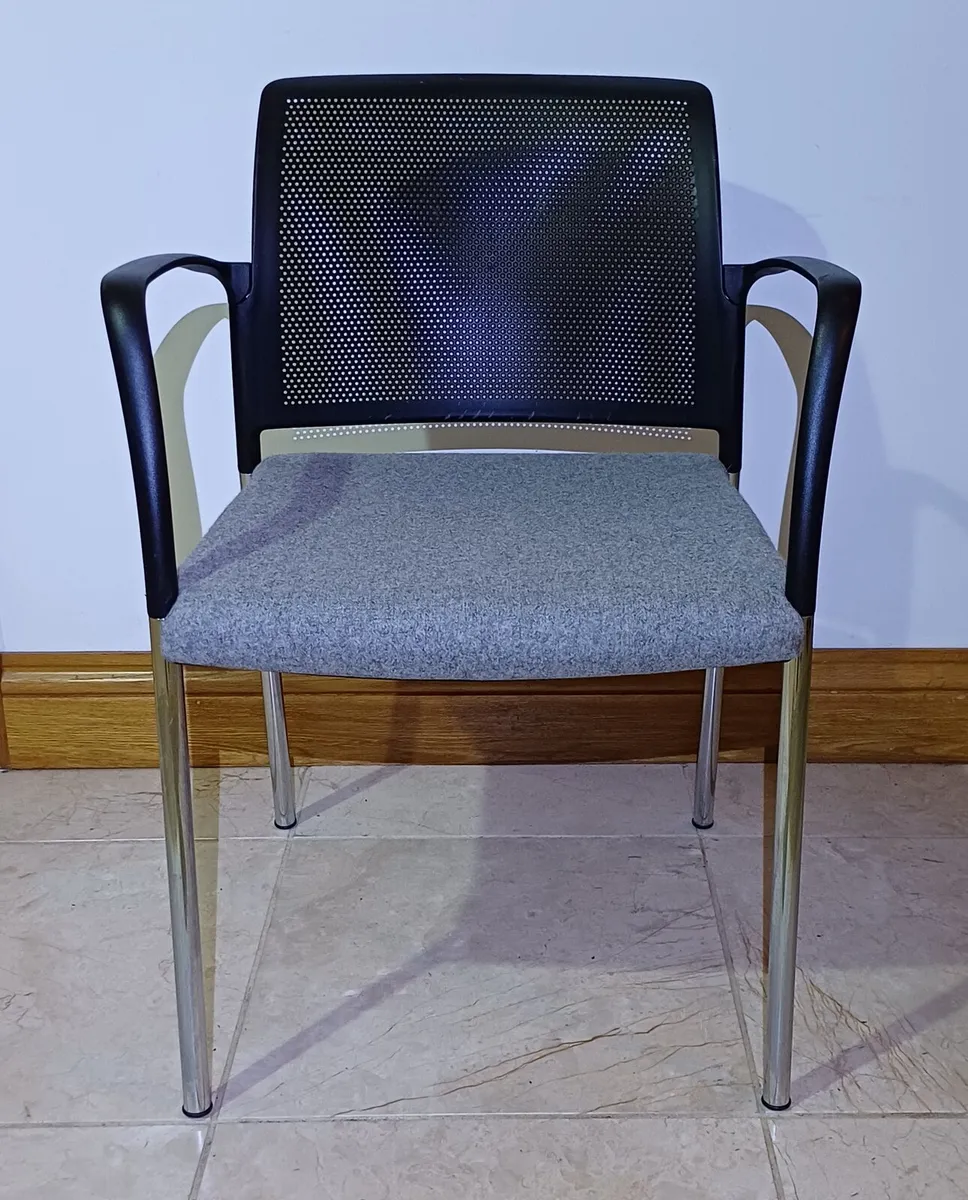 Boss Design Mars Cantilever Chairs - Image 4