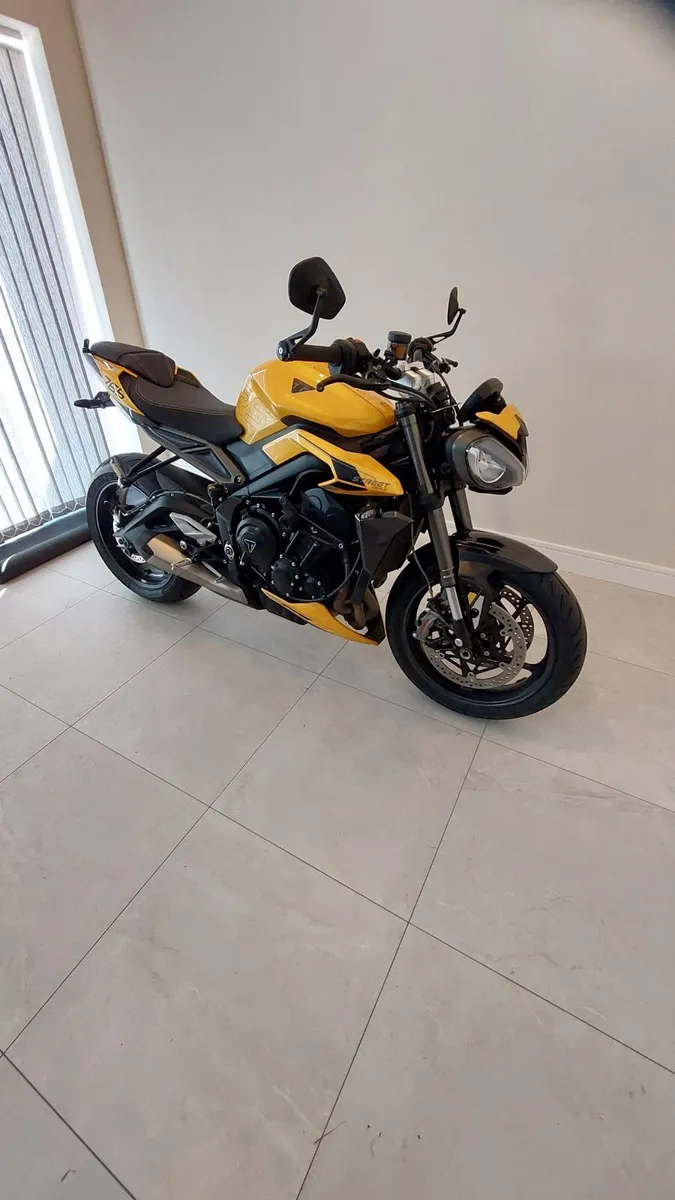 Triumph 765rs Street Triple - Image 4