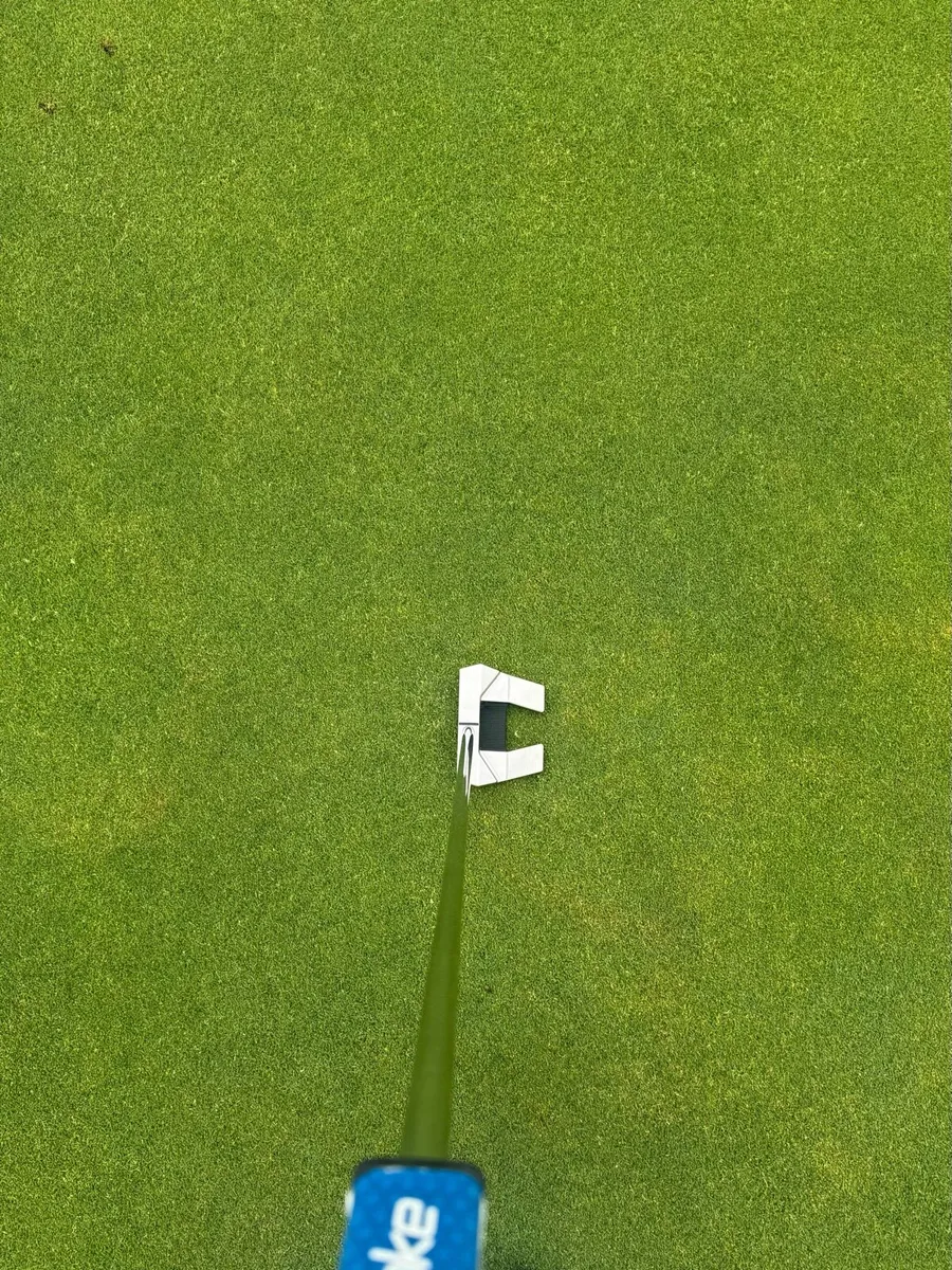 Scotty Cameron Phantom 5S 34” - Image 1