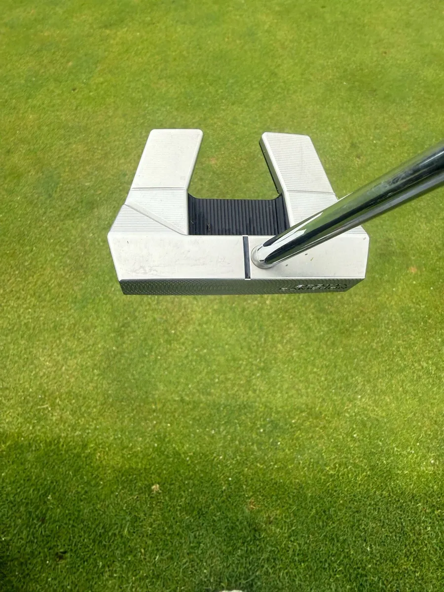 Scotty Cameron Phantom 5S 34” - Image 4