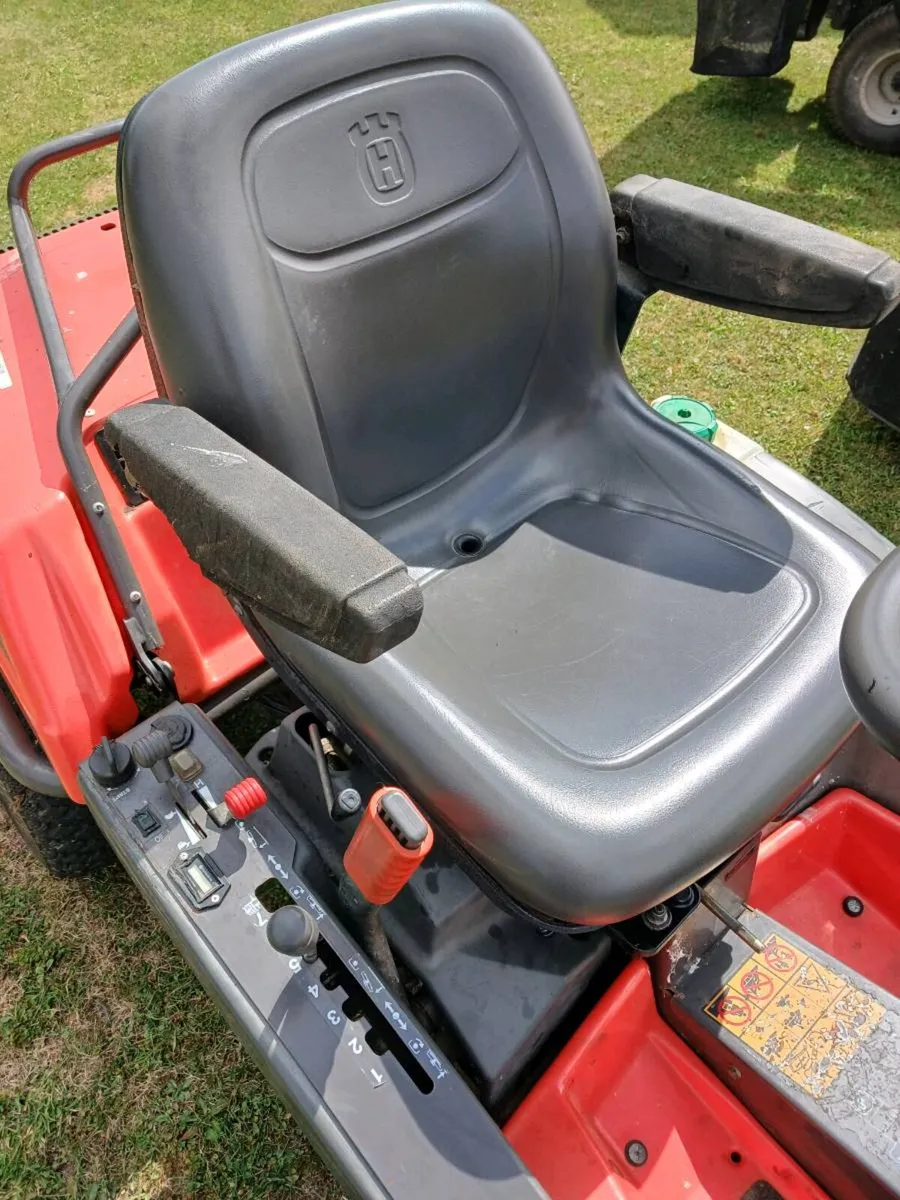 4X4 Husqvarna Rider with 21hp Kawasaki engine - Image 2