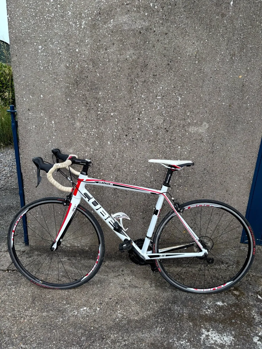 Cube Peloton Bike 52cm - Image 1