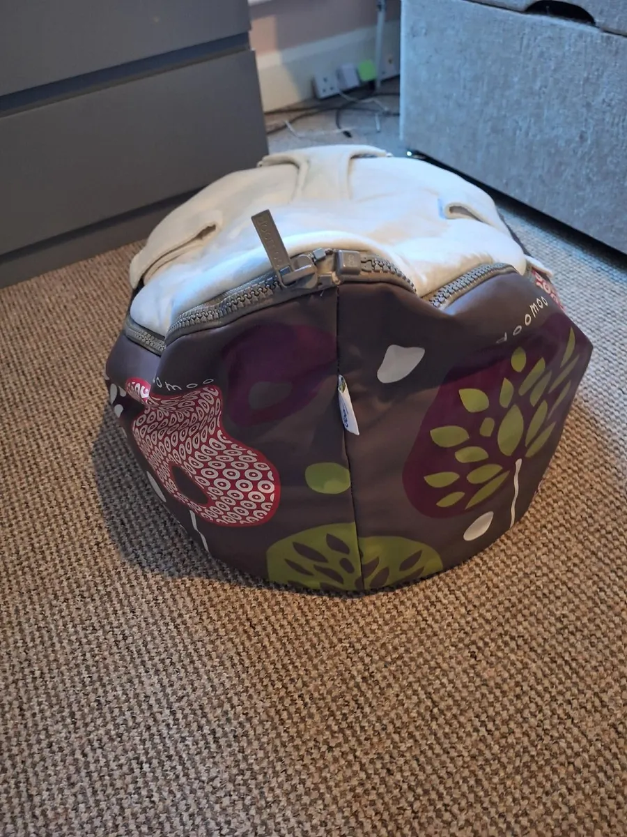 Doomoo Baby Seat - Image 3