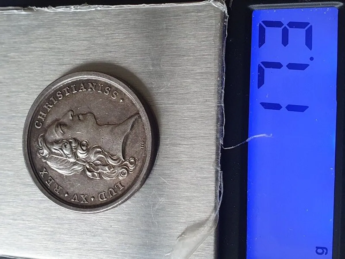 Silver Medal - Image 3