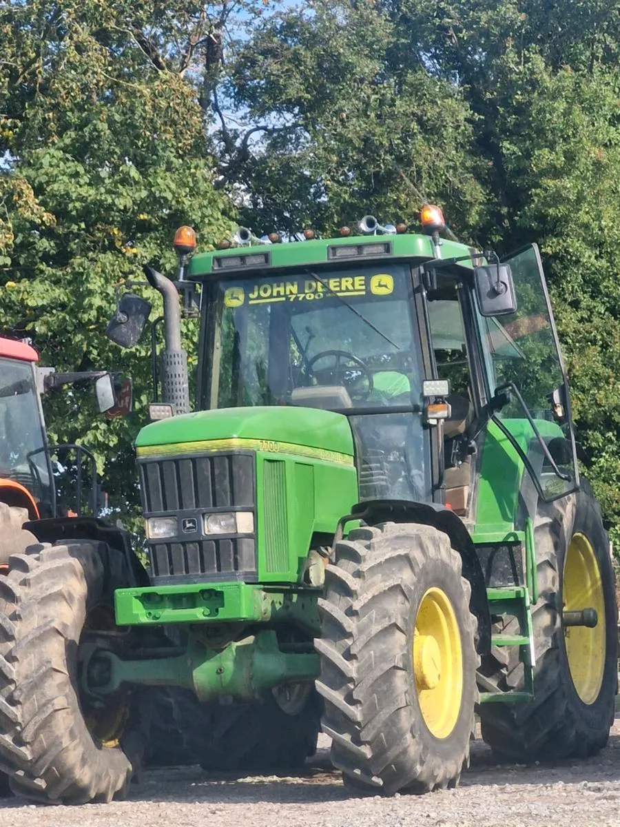 John Deere 7700 - Image 4