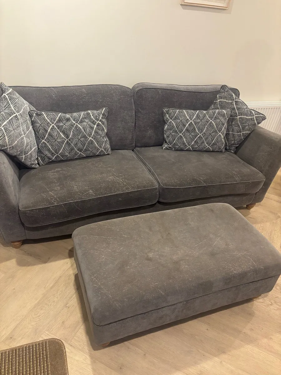 Sofa - Image 2