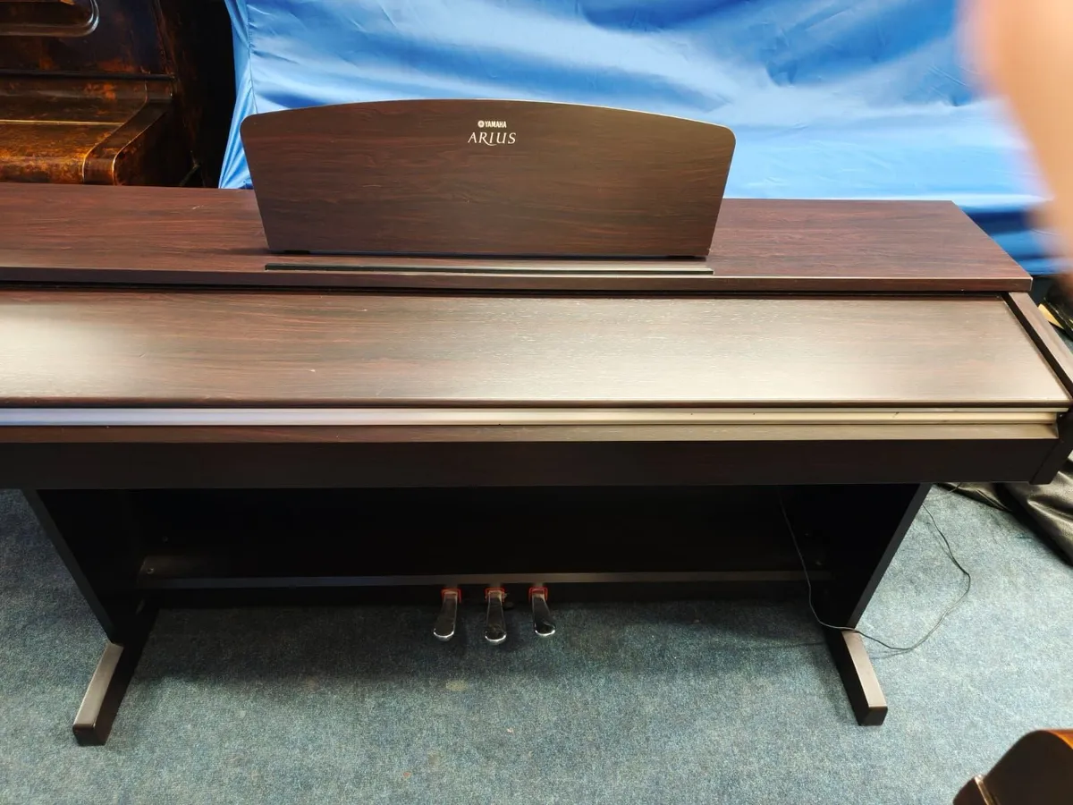 Yamaha YDP-141 Digital Piano - Image 2