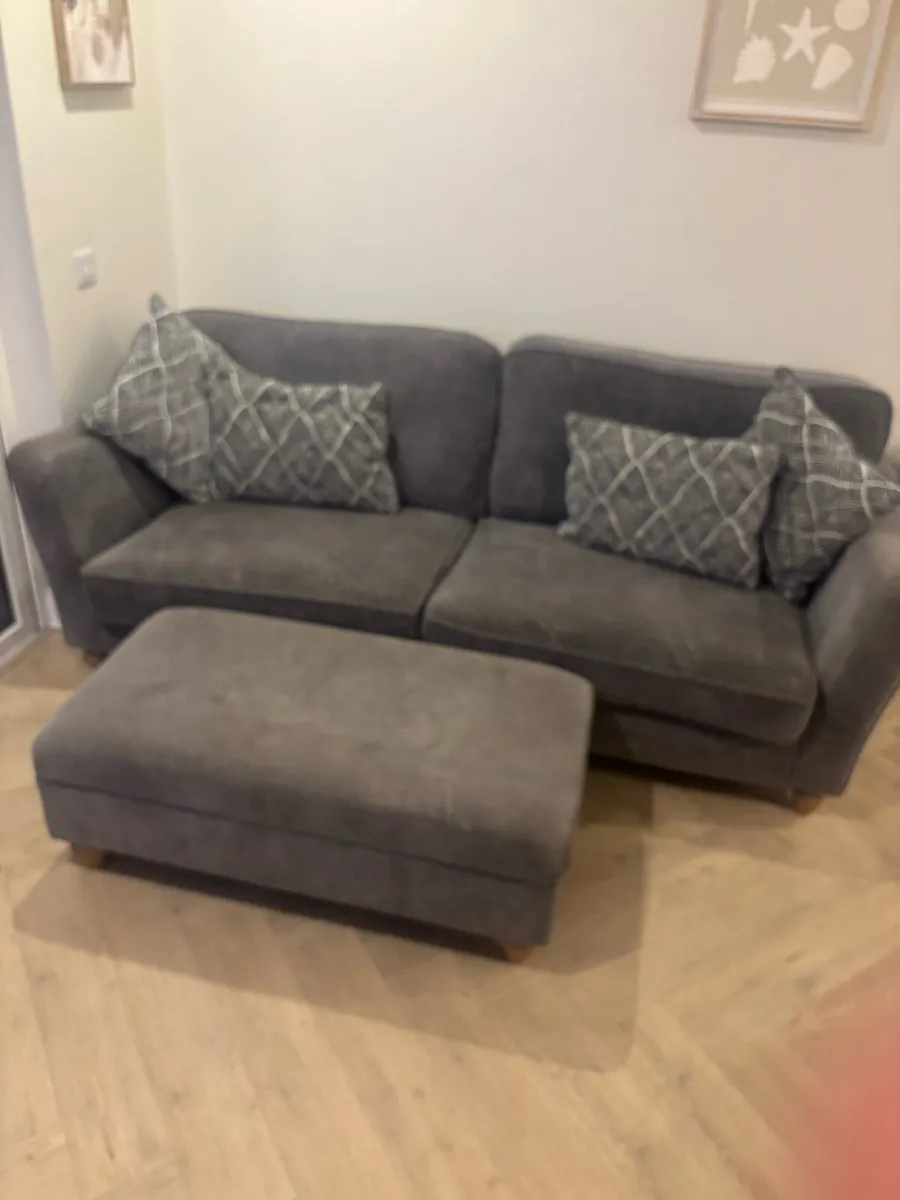 Sofa - Image 3