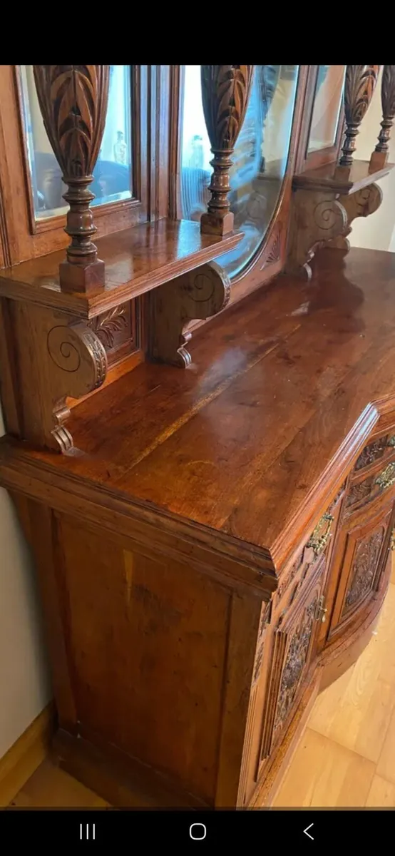 Antique cabinet - Image 4