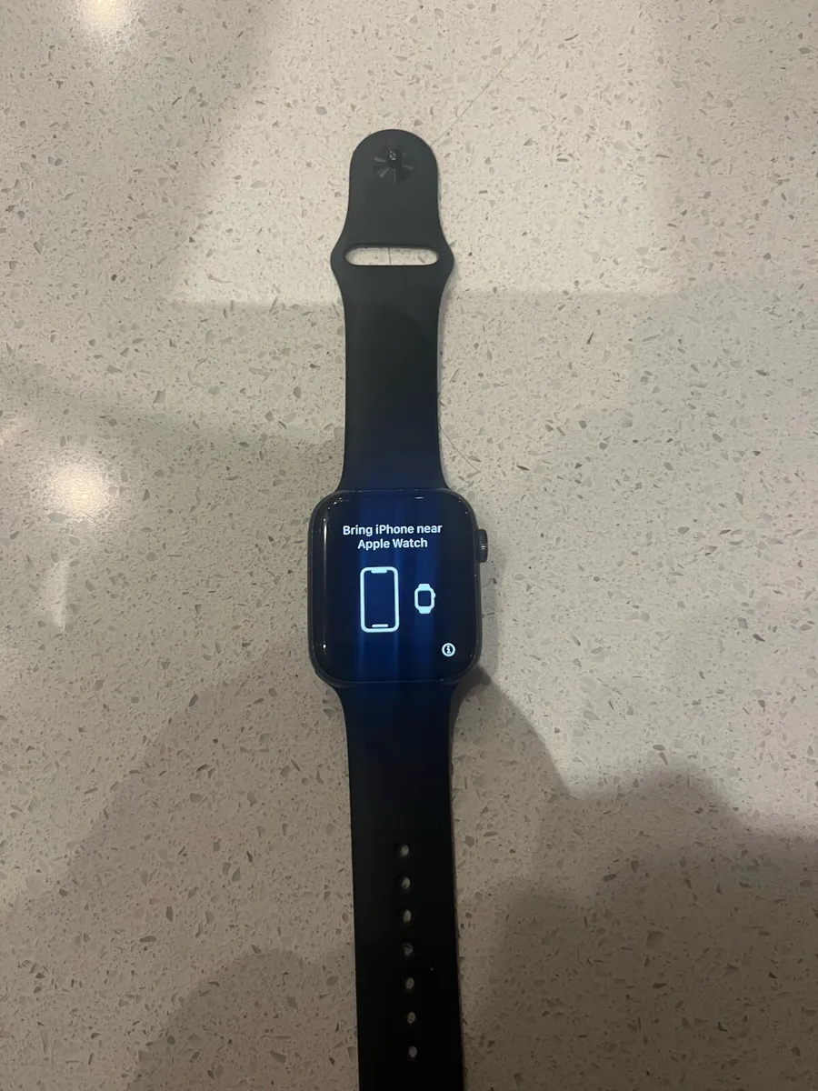 Apple Watch - Image 3