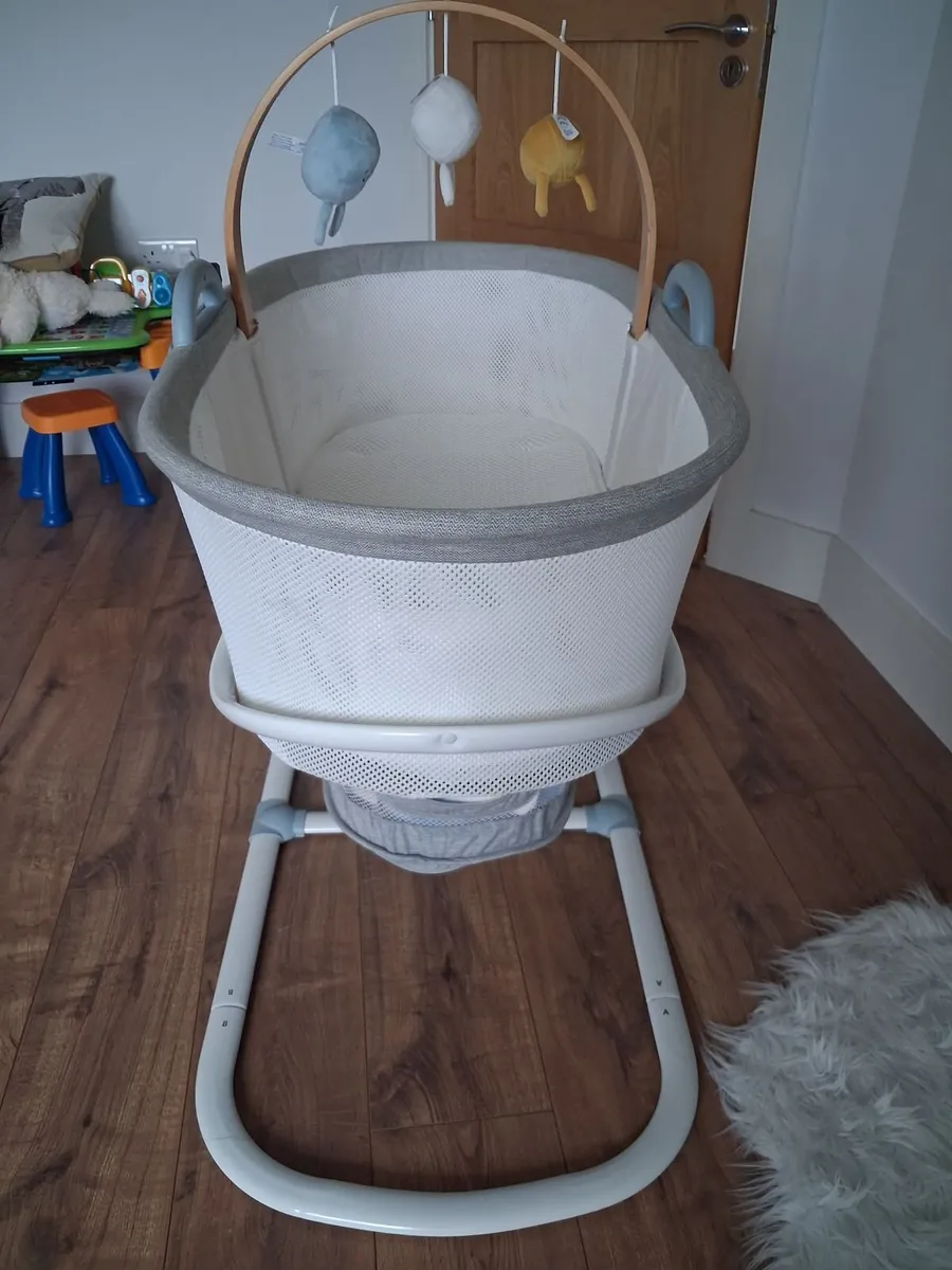 Baby Bassinet - Image 3