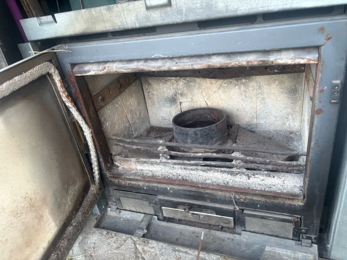 Stove - Image 3