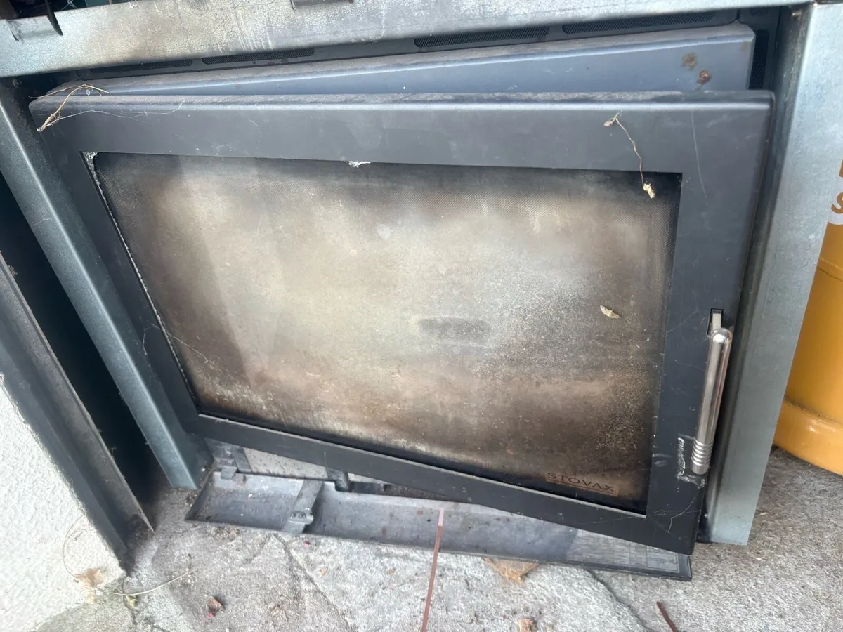 Stove - Image 4
