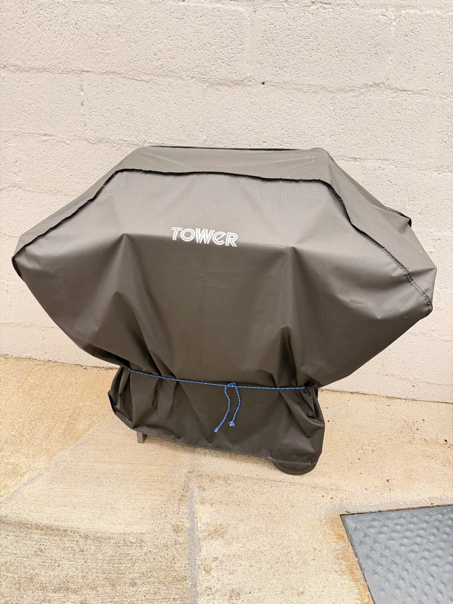 Tower 3 Burner Gas BBQ with Side Burner & Extra - Image 2