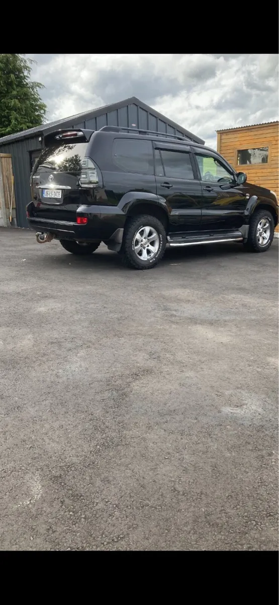Toyota landcruiser lc5 - Image 2