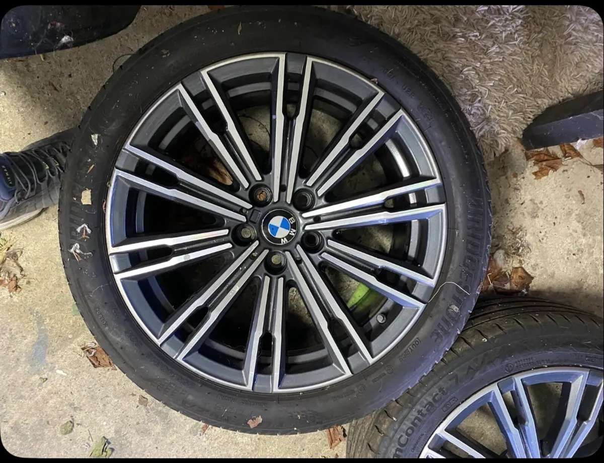 BMW alloys 18” - Image 2
