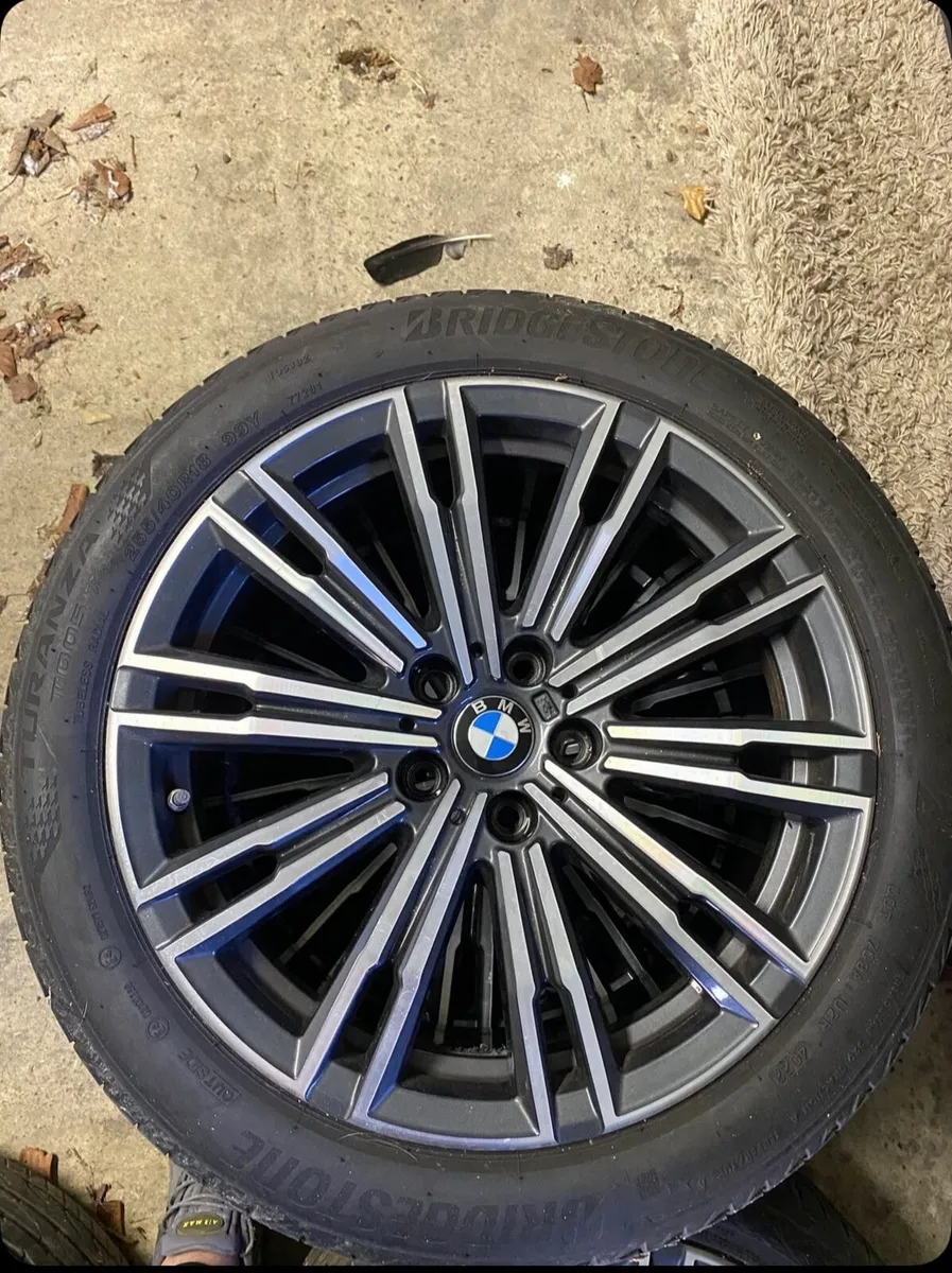 BMW alloys 18” - Image 3