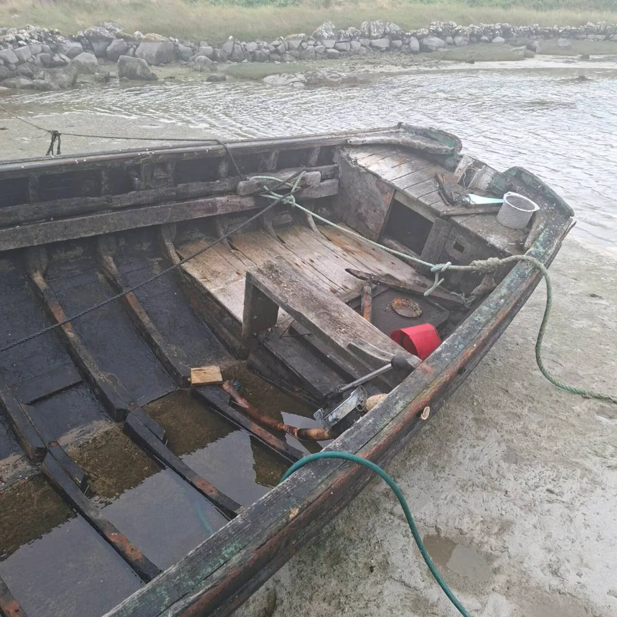 21 foot currach for sale and access hatch - Image 3